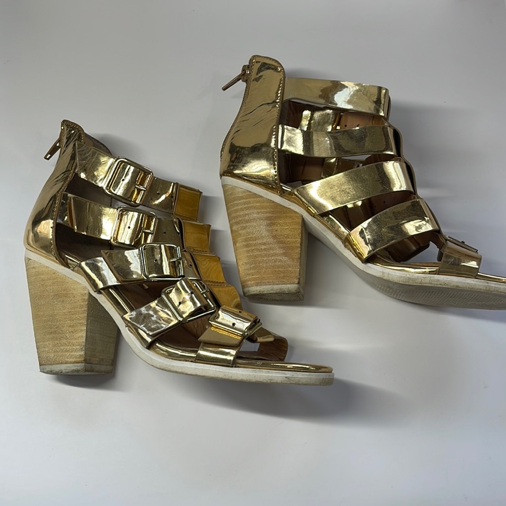 Rebels Gold Heeled Sandals size 6